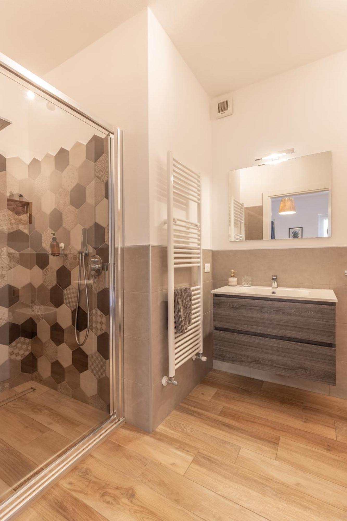 Casale Corte Cerro Il Riccio Di Ricciano Bed & Breakfast エクステリア 写真