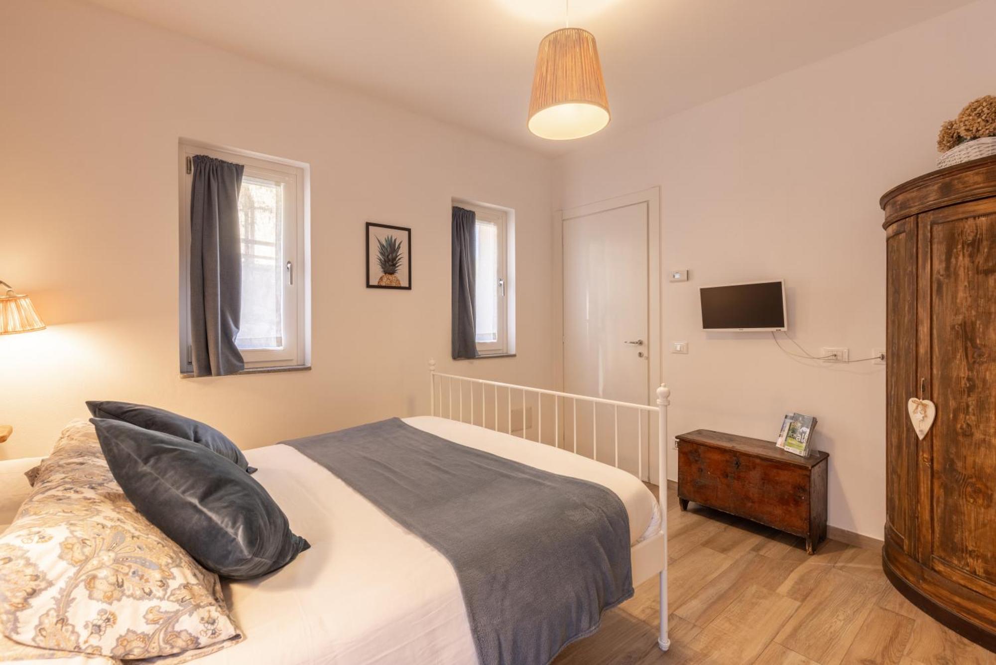 Casale Corte Cerro Il Riccio Di Ricciano Bed & Breakfast エクステリア 写真